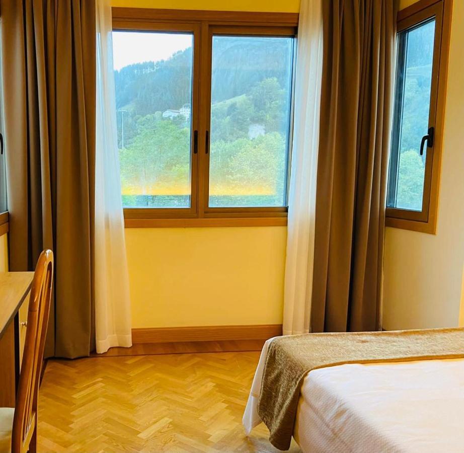 Hotel Asador Arriarte Éibar Εξωτερικό φωτογραφία